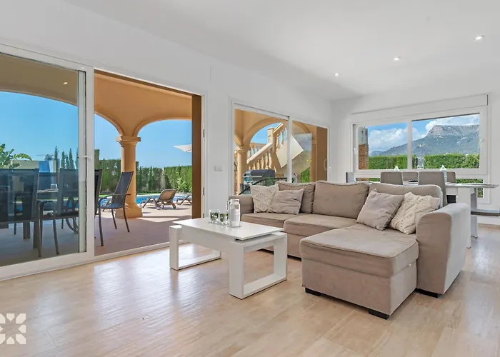 Socrates By Abahana וילה *